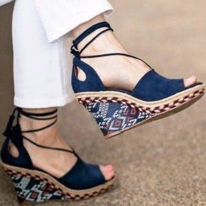 Cabi Isla Navy Blue Platform Wedge Tassel Tie Up Aztec Tribal Heel w Jute Size 8
